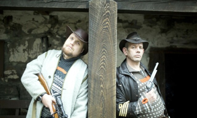 image: «Staysman & Lazz» gir ut låt med Lothepus: - Folk skvatt da pistolene plutselig gikk av